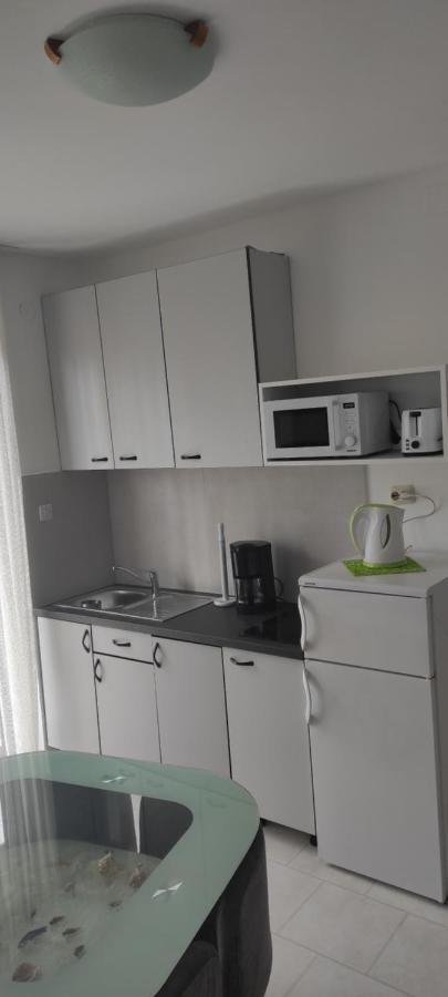 Apartmani Mille Стариград-Пакленица Екстериор снимка