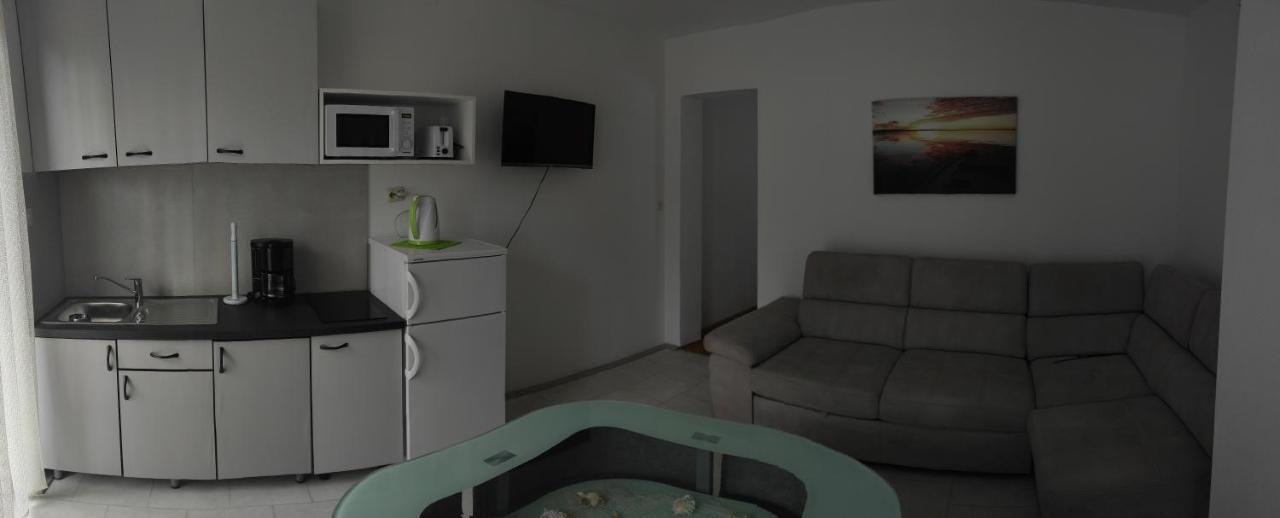 Apartmani Mille Стариград-Пакленица Екстериор снимка